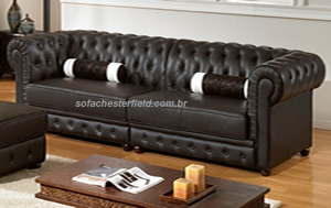 sofa chesterfield preto